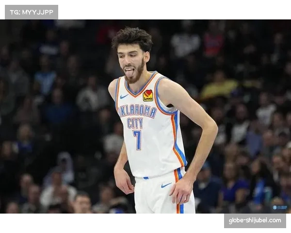 霍姆格伦换防弹性支撑雷霆防守体系，场均4盖帽显护框价值